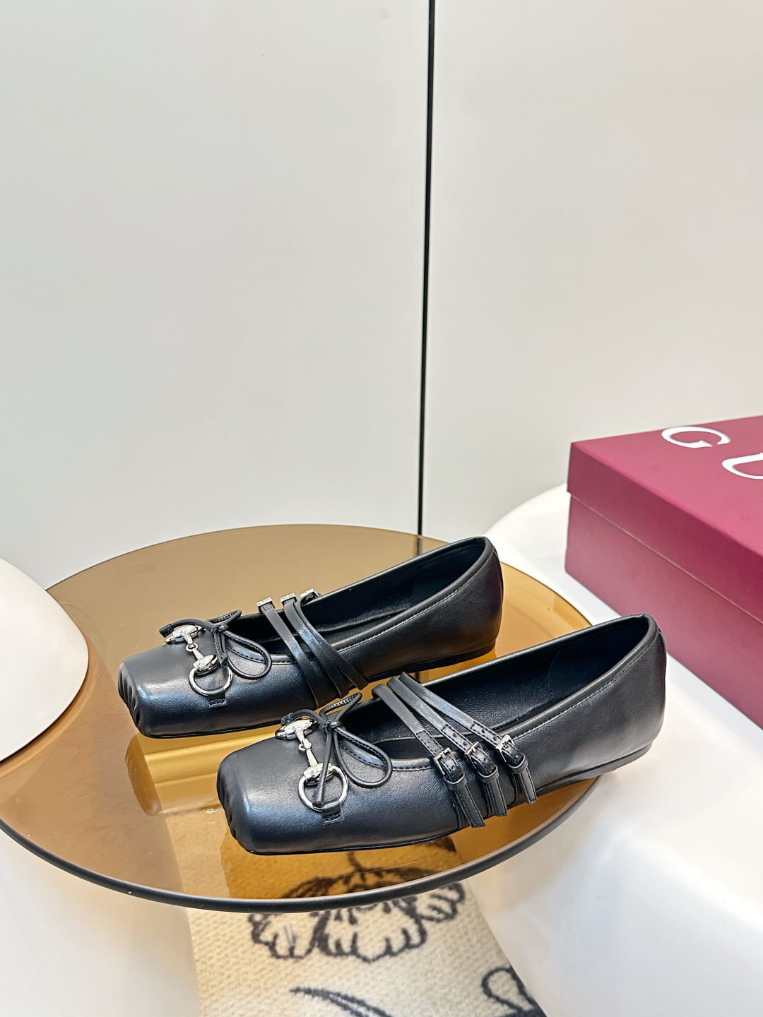 Gucci Gucci 马衔扣芭蕾舞平底鞋 烫钻款