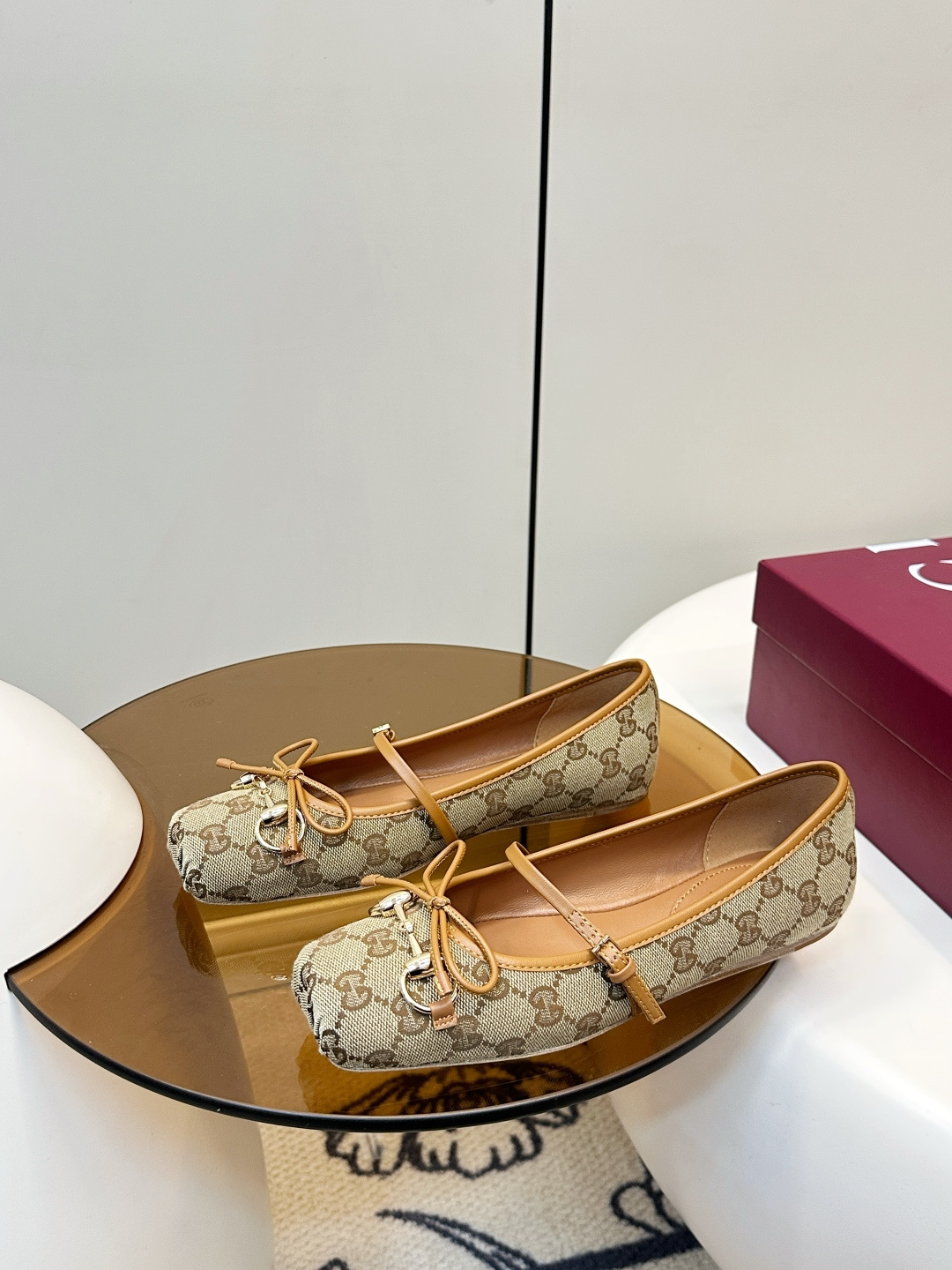 Gucci ​​Gucci 马衔扣芭蕾舞鞋​​ 玛丽珍平底鞋