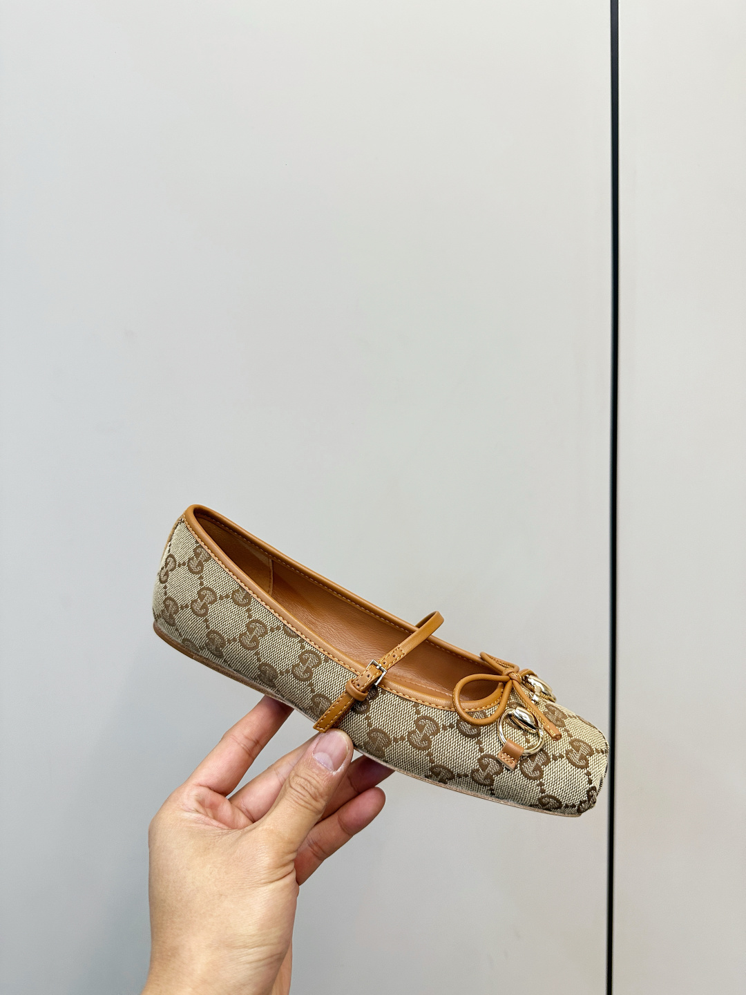 Gucci ​​Gucci 马衔扣芭蕾舞鞋​​ 玛丽珍平底鞋