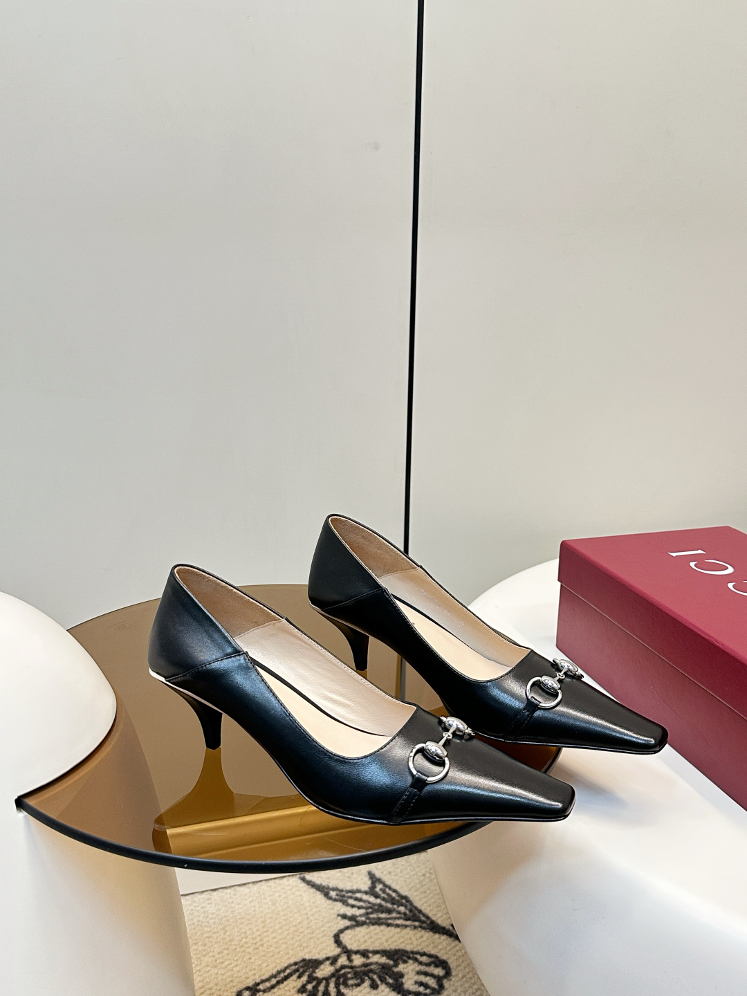 Gucci ​​Gucci 26早春新品马衔扣方头高跟鞋​​