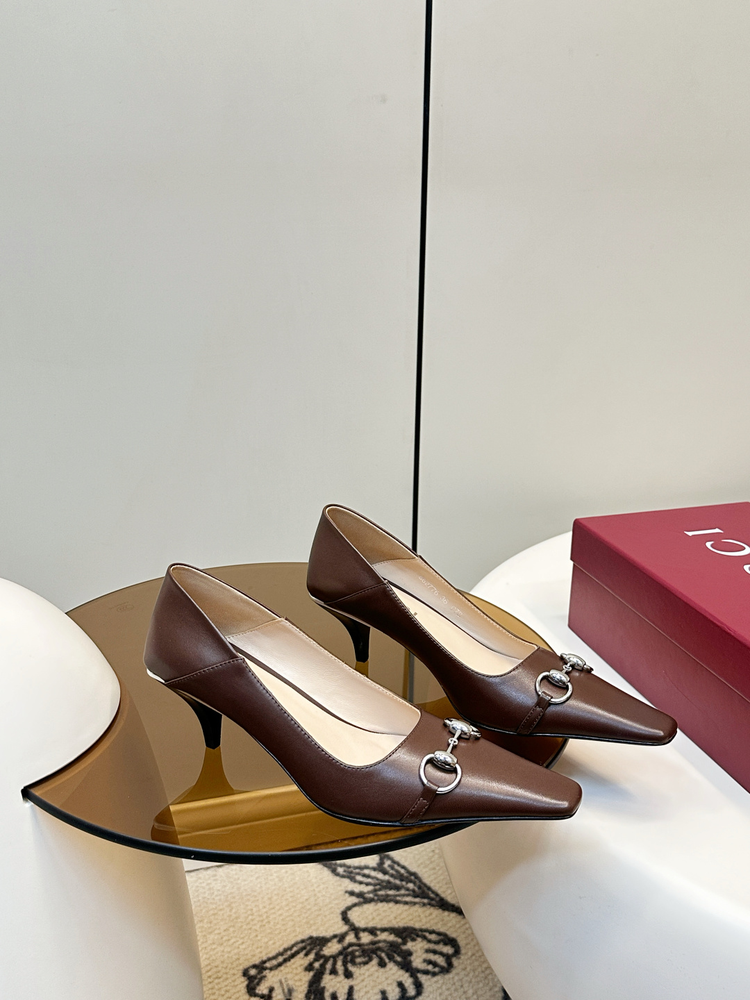 Gucci ​​Gucci 26早春新品马衔扣方头高跟鞋​​