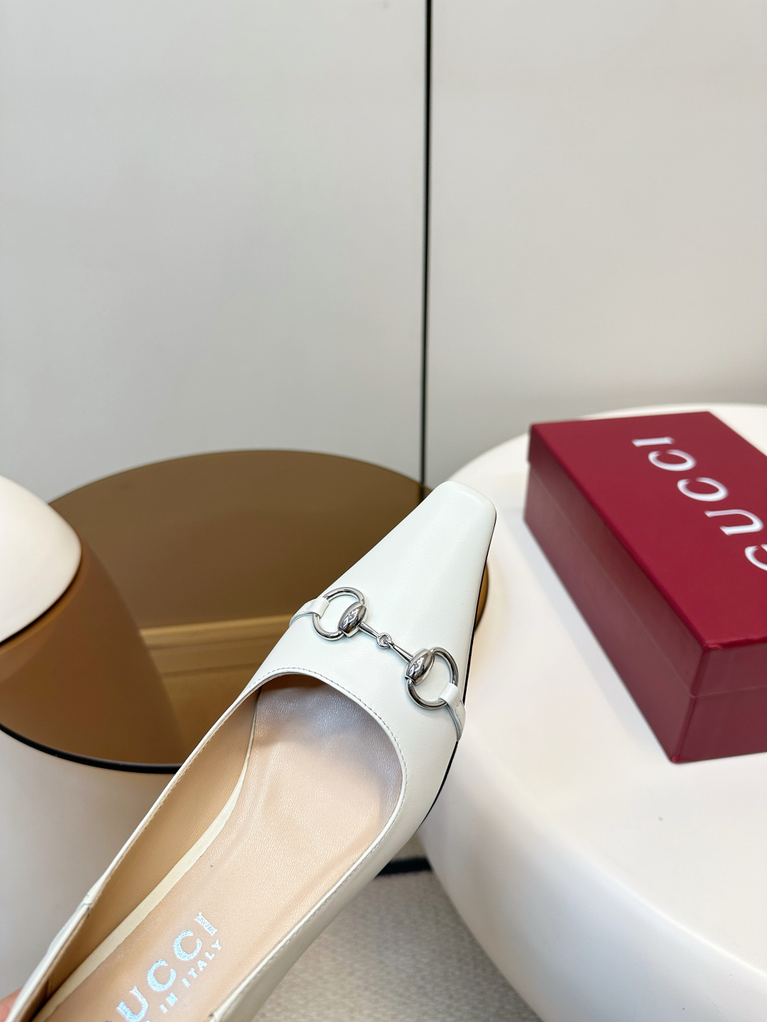 Gucci ​​Gucci 26早春新品马衔扣方头高跟鞋​​