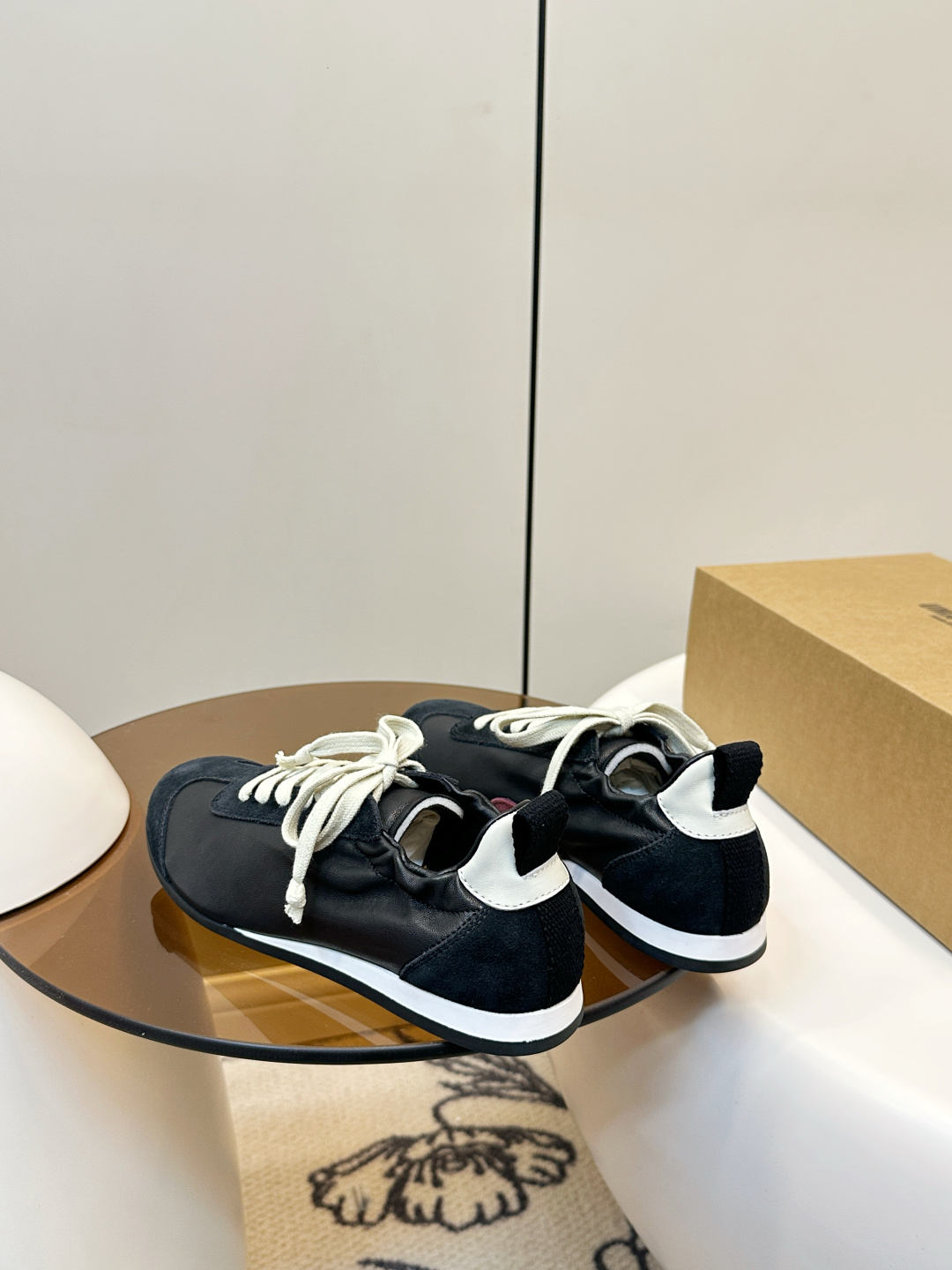 Alexander Wang ​​UMA WANG 26新品 德训鞋​​