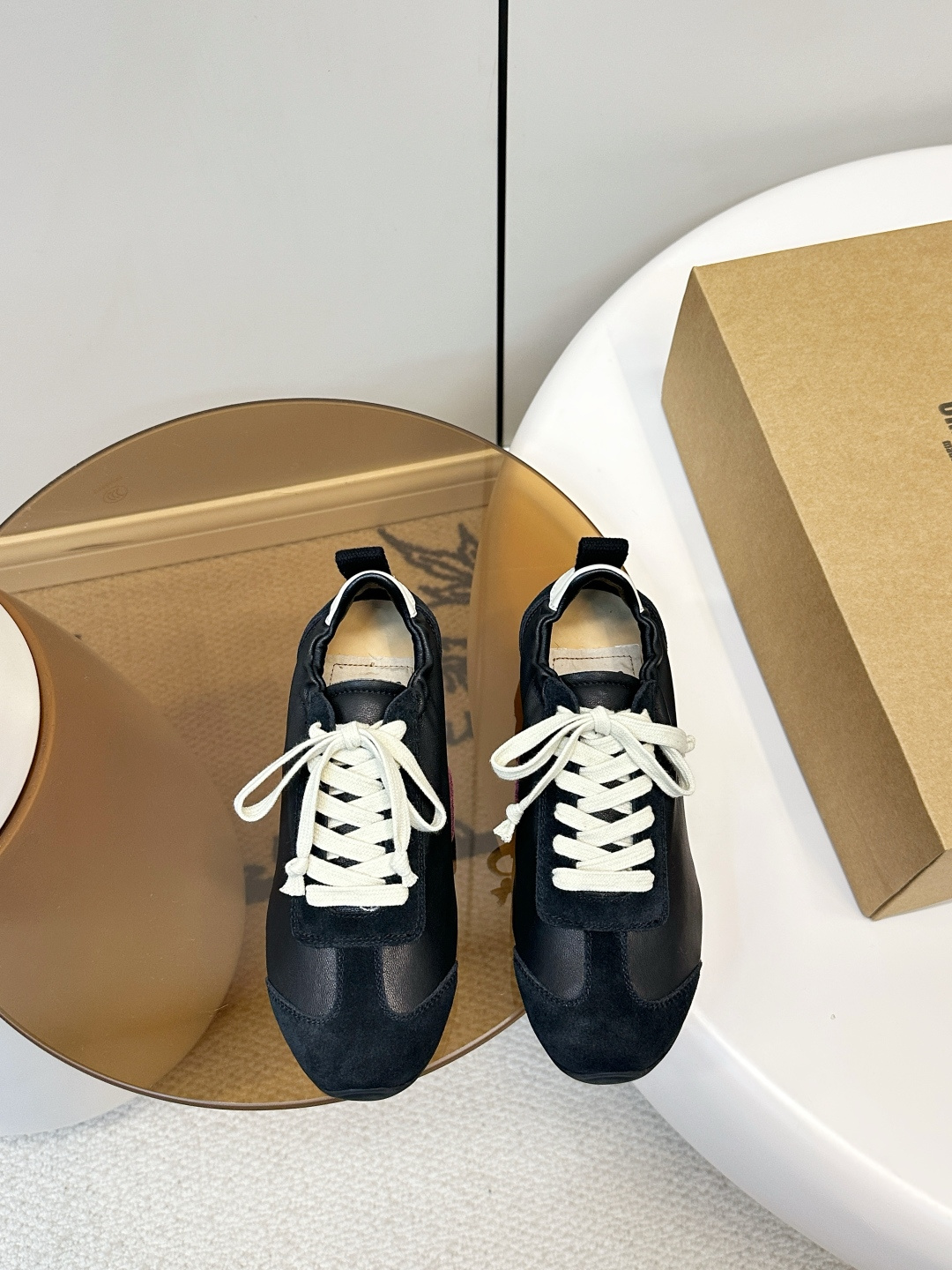 Alexander Wang ​​UMA WANG 26新品 德训鞋​​