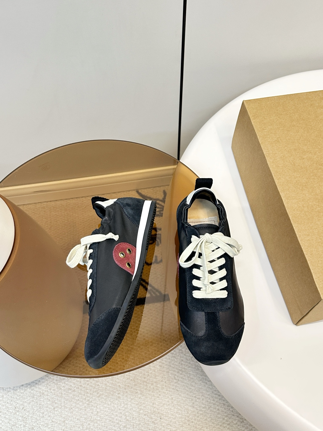 Alexander Wang ​​UMA WANG 26新品 德训鞋​​