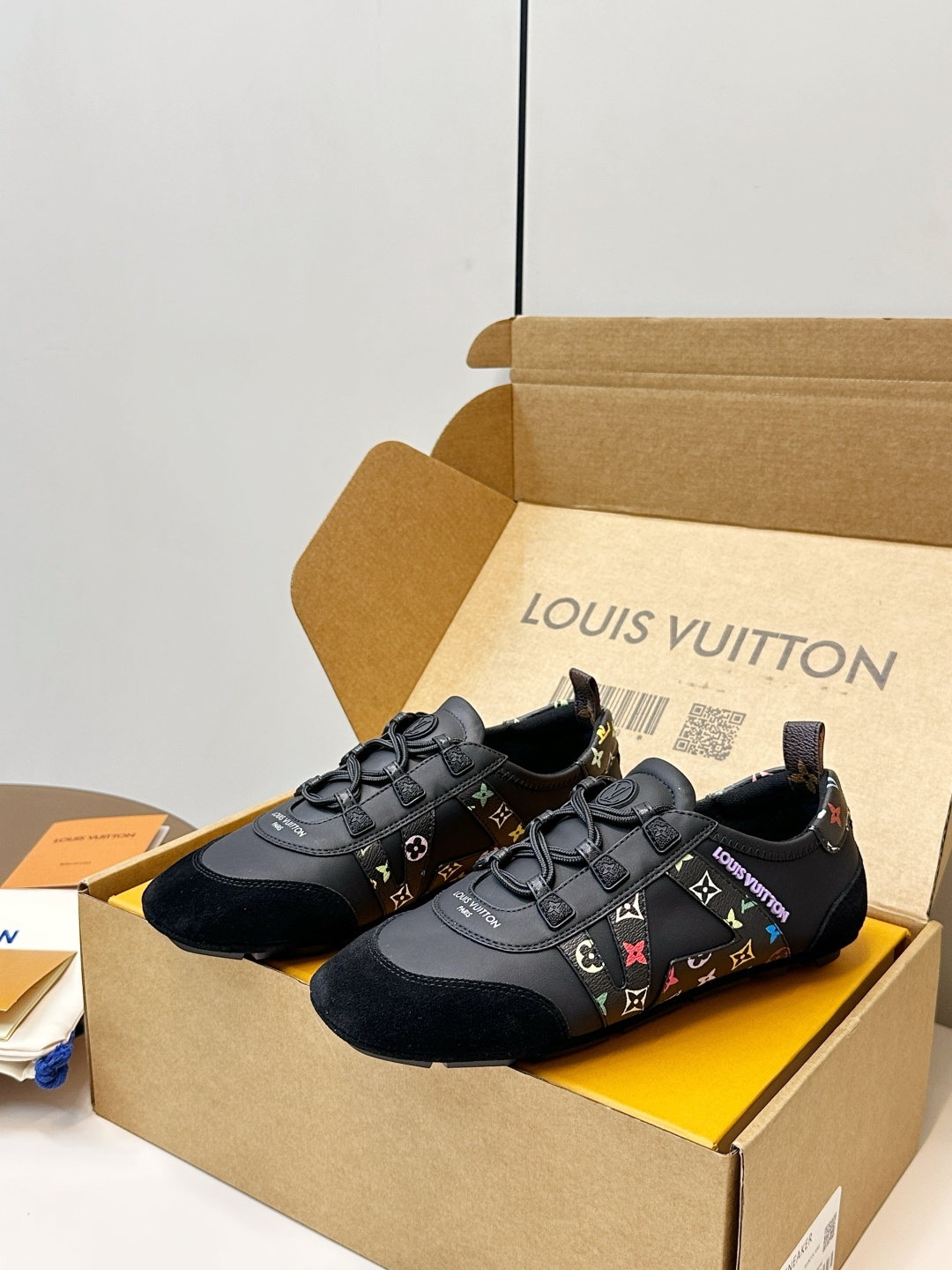 Louis Vuitton Louis Vuitton｜路易威登驴牌春夏Sneakerina系列 芭蕾运动鞋 德训鞋 平底鞋