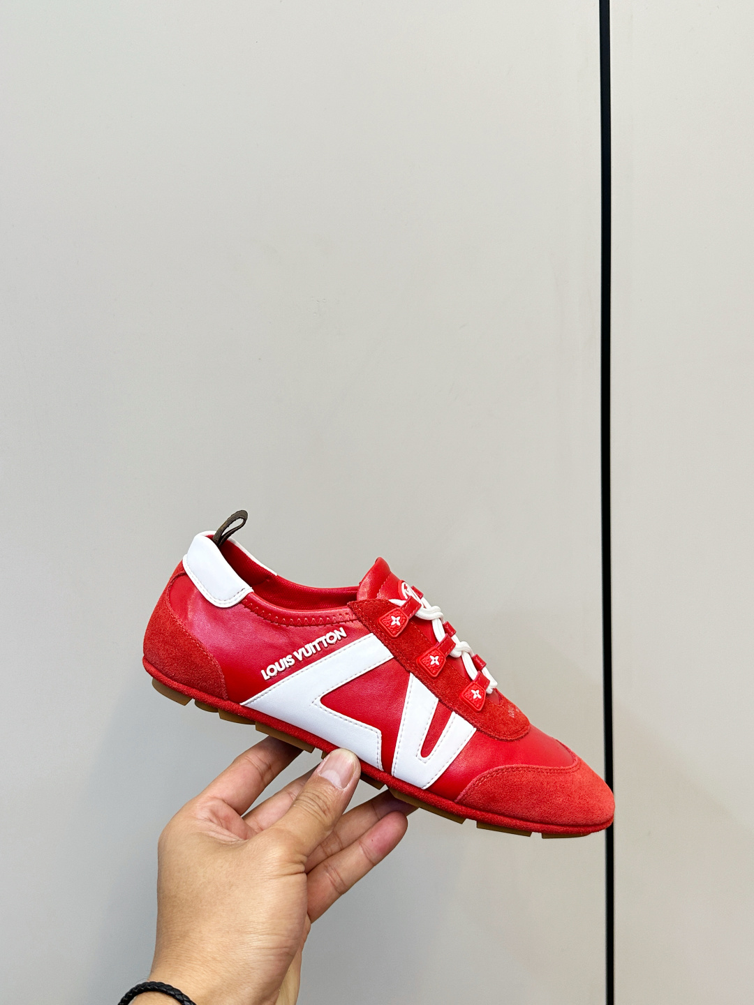 Louis Vuitton Louis Vuitton｜路易威登驴牌春夏Sneakerina系列 芭蕾运动鞋 德训鞋 平底鞋