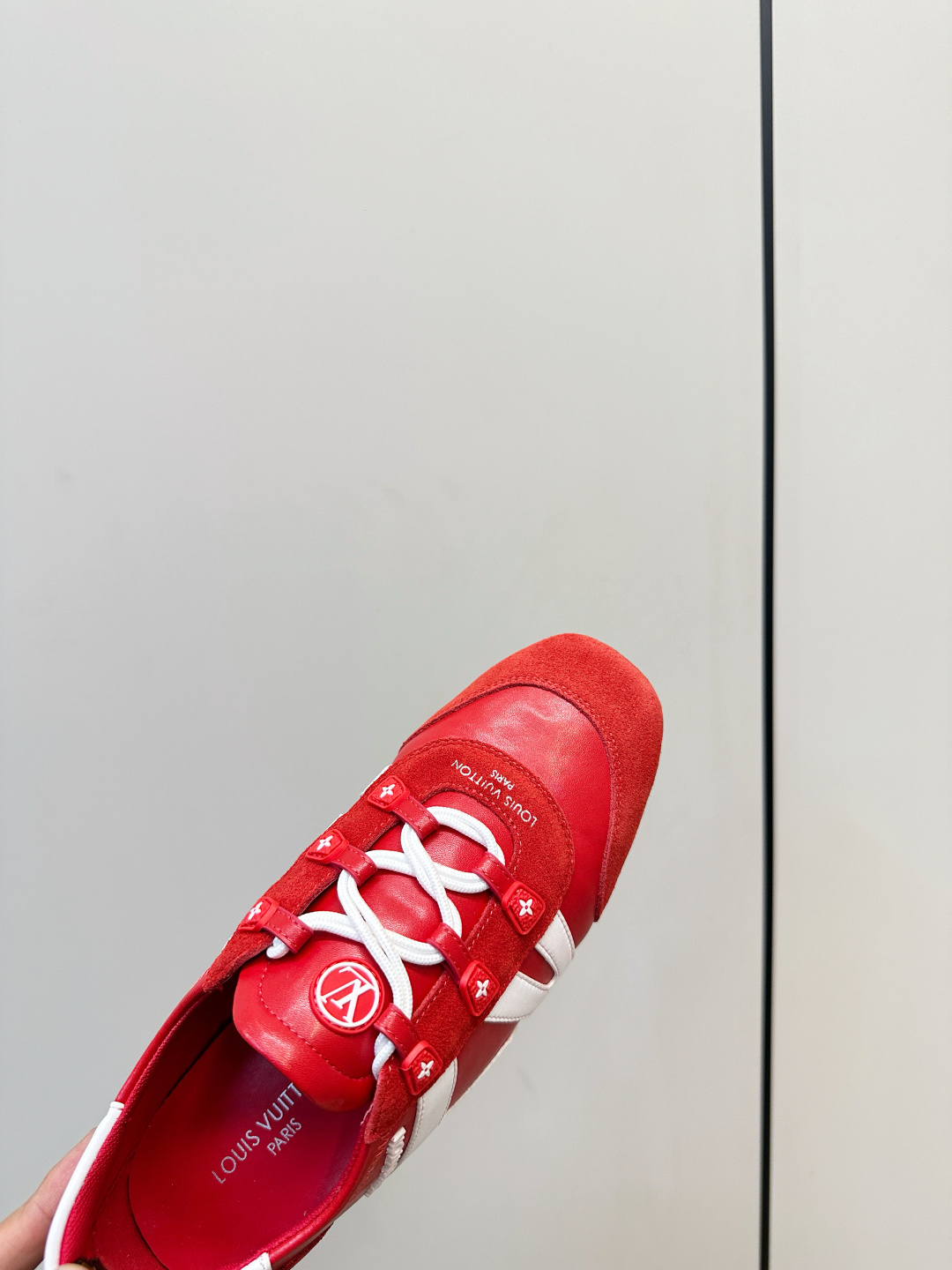 Louis Vuitton Louis Vuitton｜路易威登驴牌春夏Sneakerina系列 芭蕾运动鞋 德训鞋 平底鞋