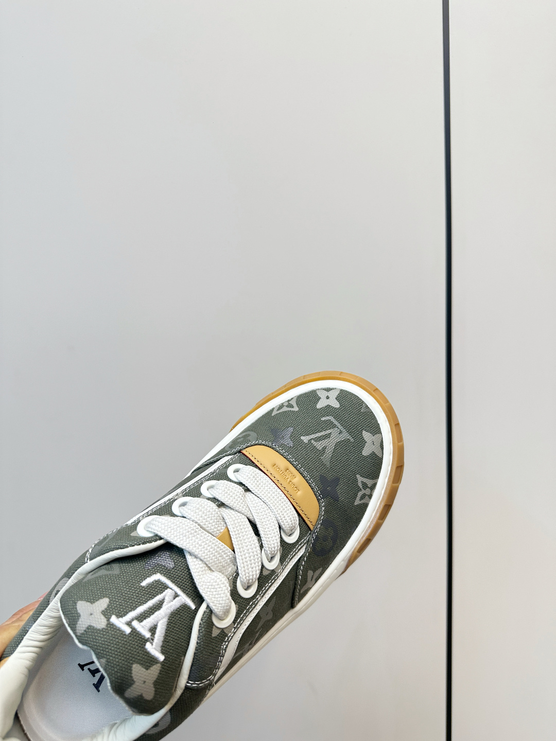 Louis Vuitton LV Tilted饼干鞋 呆萌厚底休闲鞋