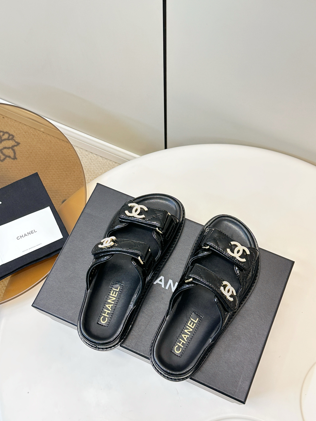 Chanel Chanel 2026ss新品小香魔术贴沙滩拖鞋