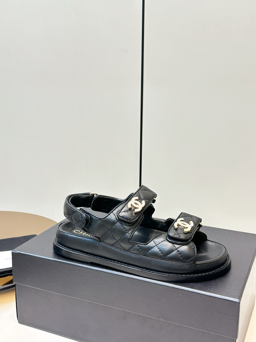 Chanel Chanel 2026ss新品小香魔术贴沙滩凉鞋