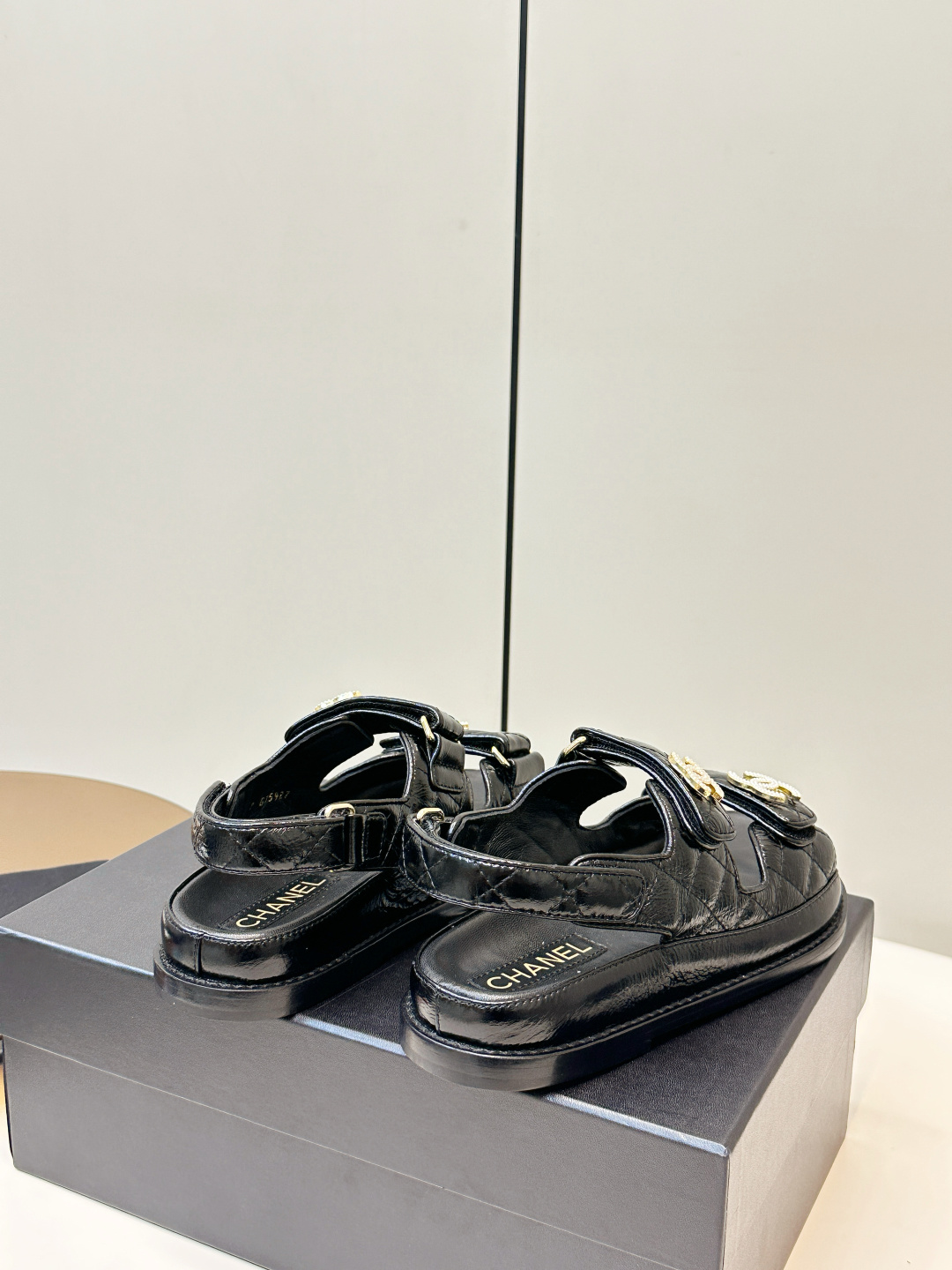 Chanel Chanel 2026ss新品小香魔术贴沙滩凉鞋
