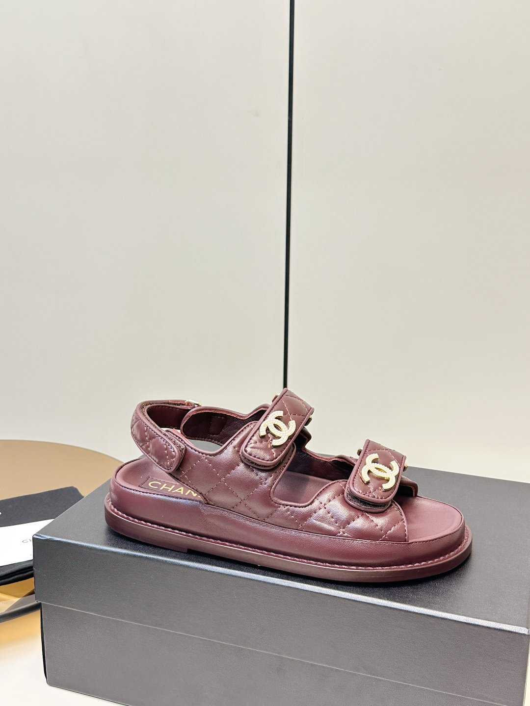 Chanel Chanel 2026ss新品小香魔术贴沙滩凉鞋