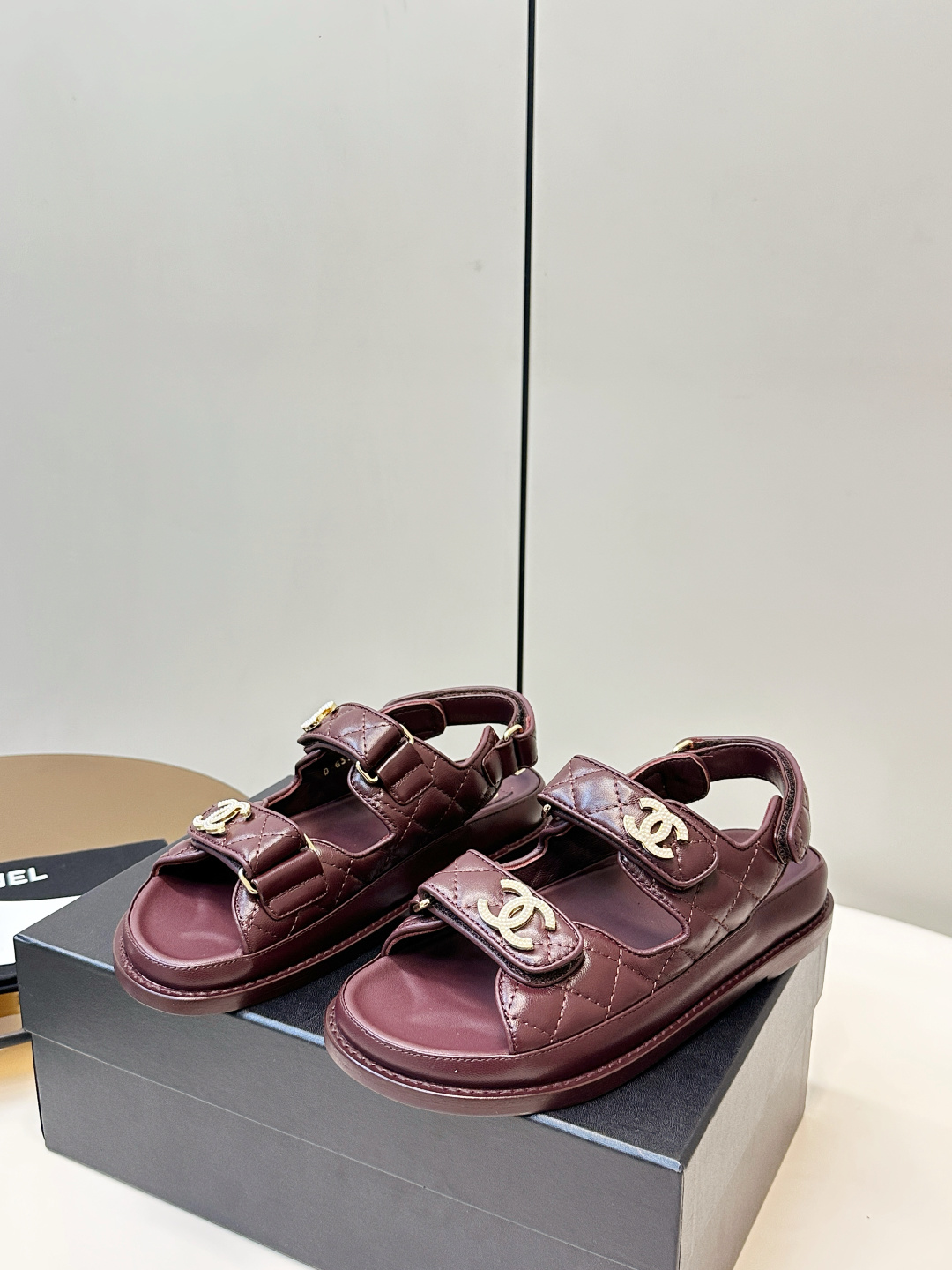 Chanel Chanel 2026ss新品小香魔术贴沙滩凉鞋
