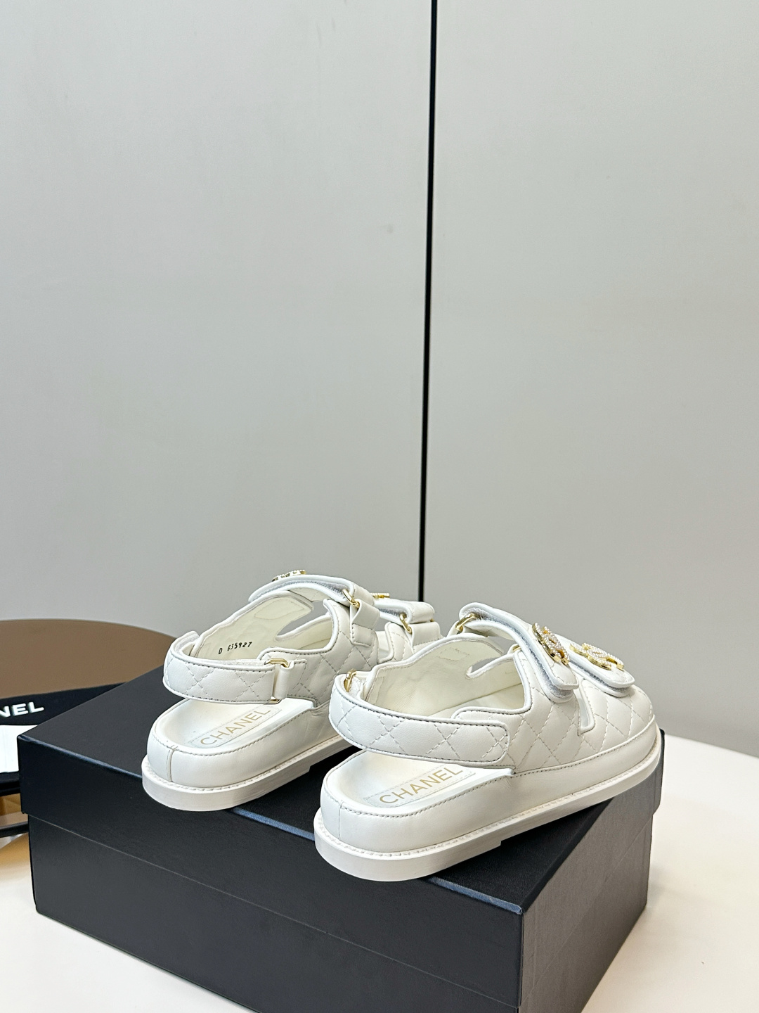 Chanel Chanel 2026ss新品小香魔术贴沙滩凉鞋