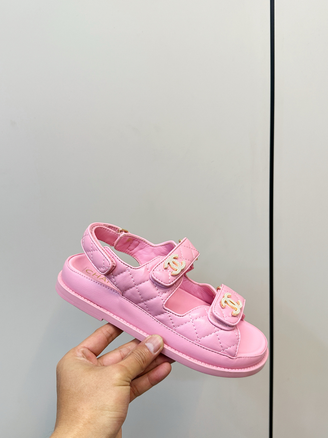 Chanel Chanel 2026ss新品小香魔术贴沙滩凉鞋