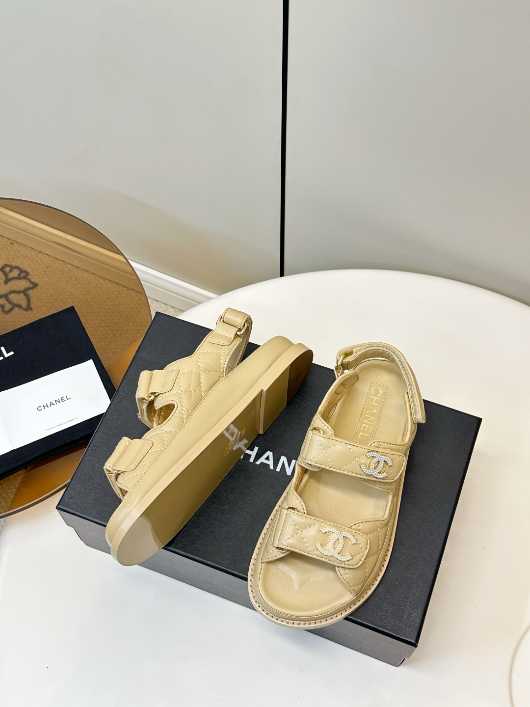 Chanel Chanel 2026ss新品小香魔术贴沙滩凉鞋