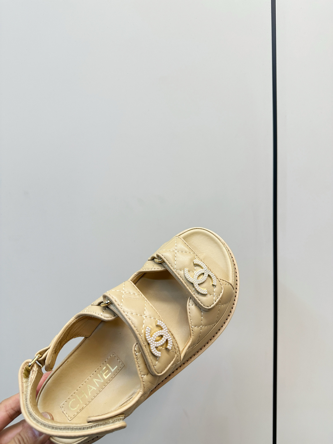 Chanel Chanel 2026ss新品小香魔术贴沙滩凉鞋