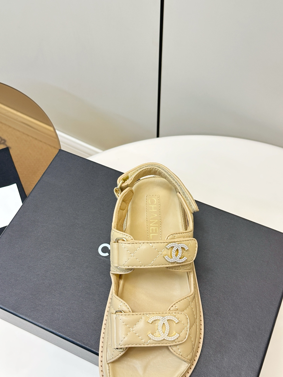 Chanel Chanel 2026ss新品小香魔术贴沙滩凉鞋