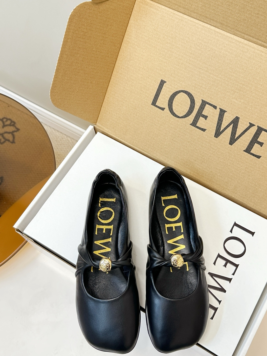 Loewe ​​LOEWE 罗意威26ss 法式 芭蕾舞鞋​​