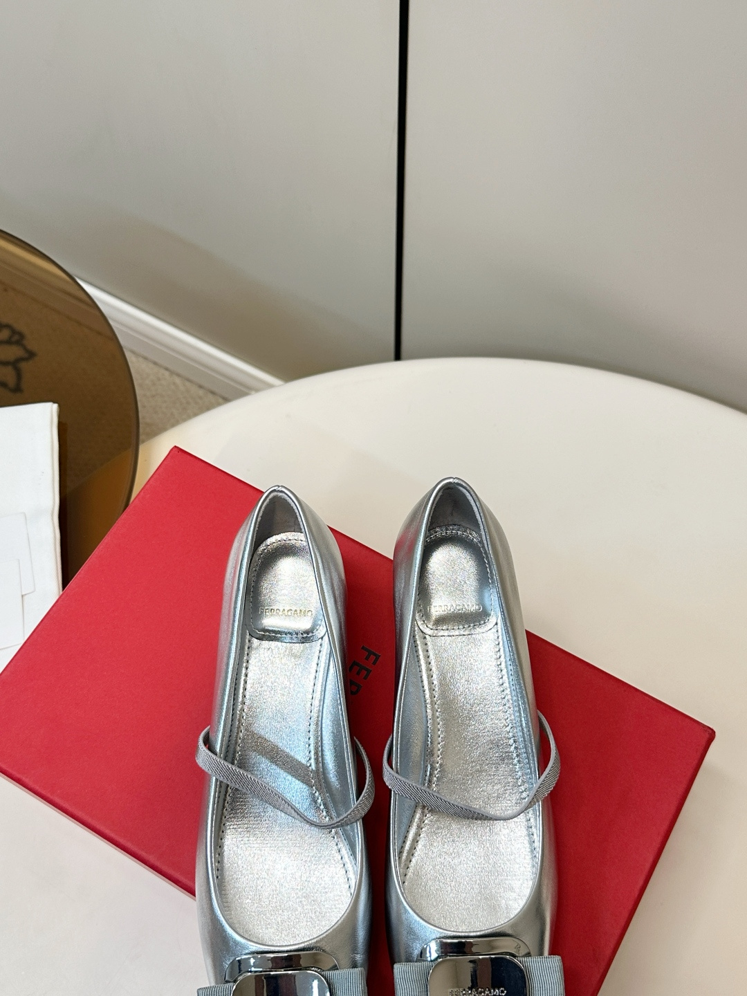 Ferragamo ​​Ferragamo 玛丽珍粗跟单鞋