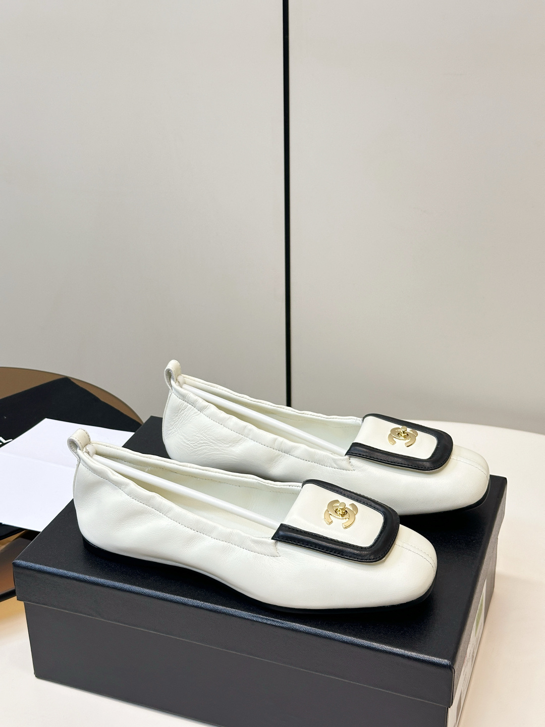 Chanel ​​Chanel｜香奈儿26ss钱包真皮乐福鞋​​ 芭蕾舞平底鞋