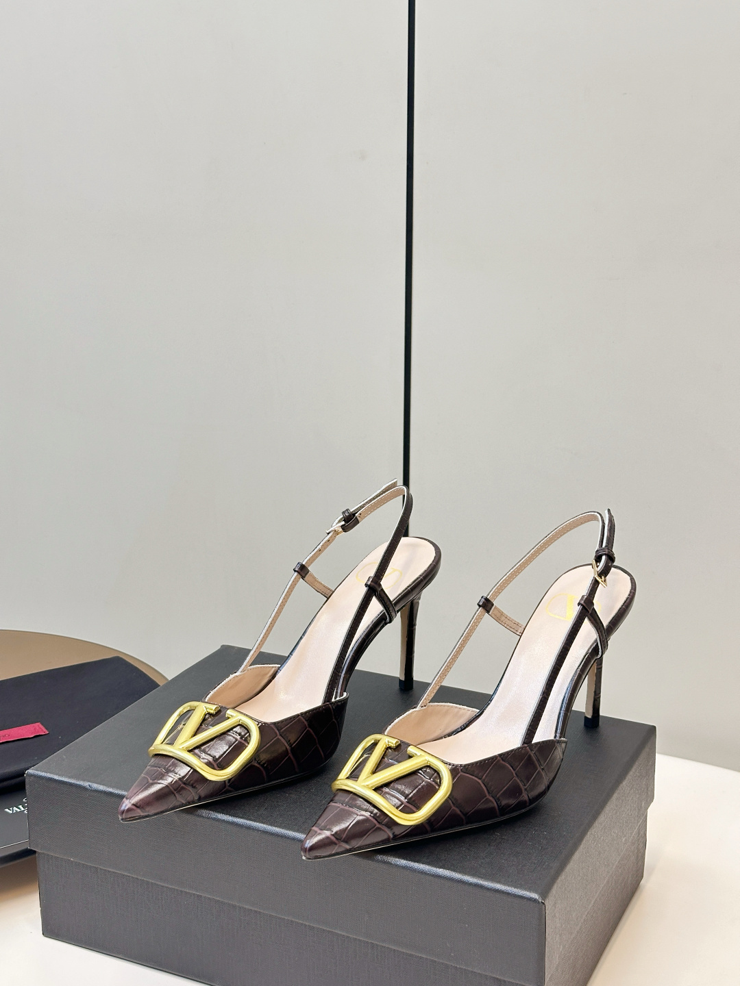 Valentino ​​Valentino｜华伦天奴VLogo Signature系列高跟鞋