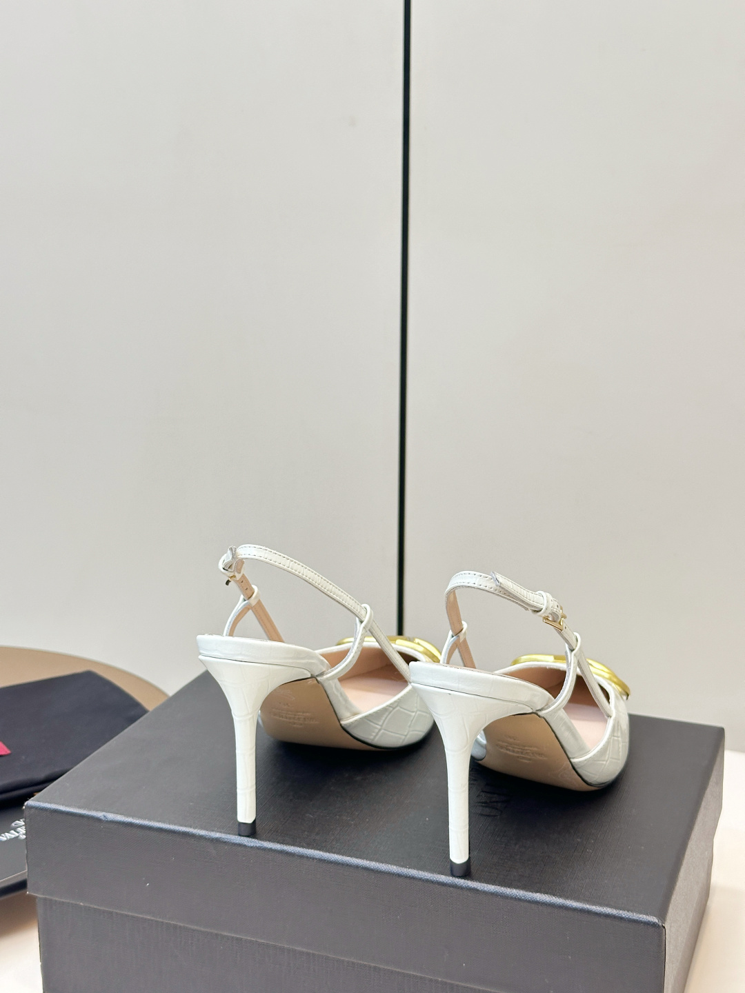 Valentino ​​Valentino｜华伦天奴VLogo Signature系列高跟鞋
