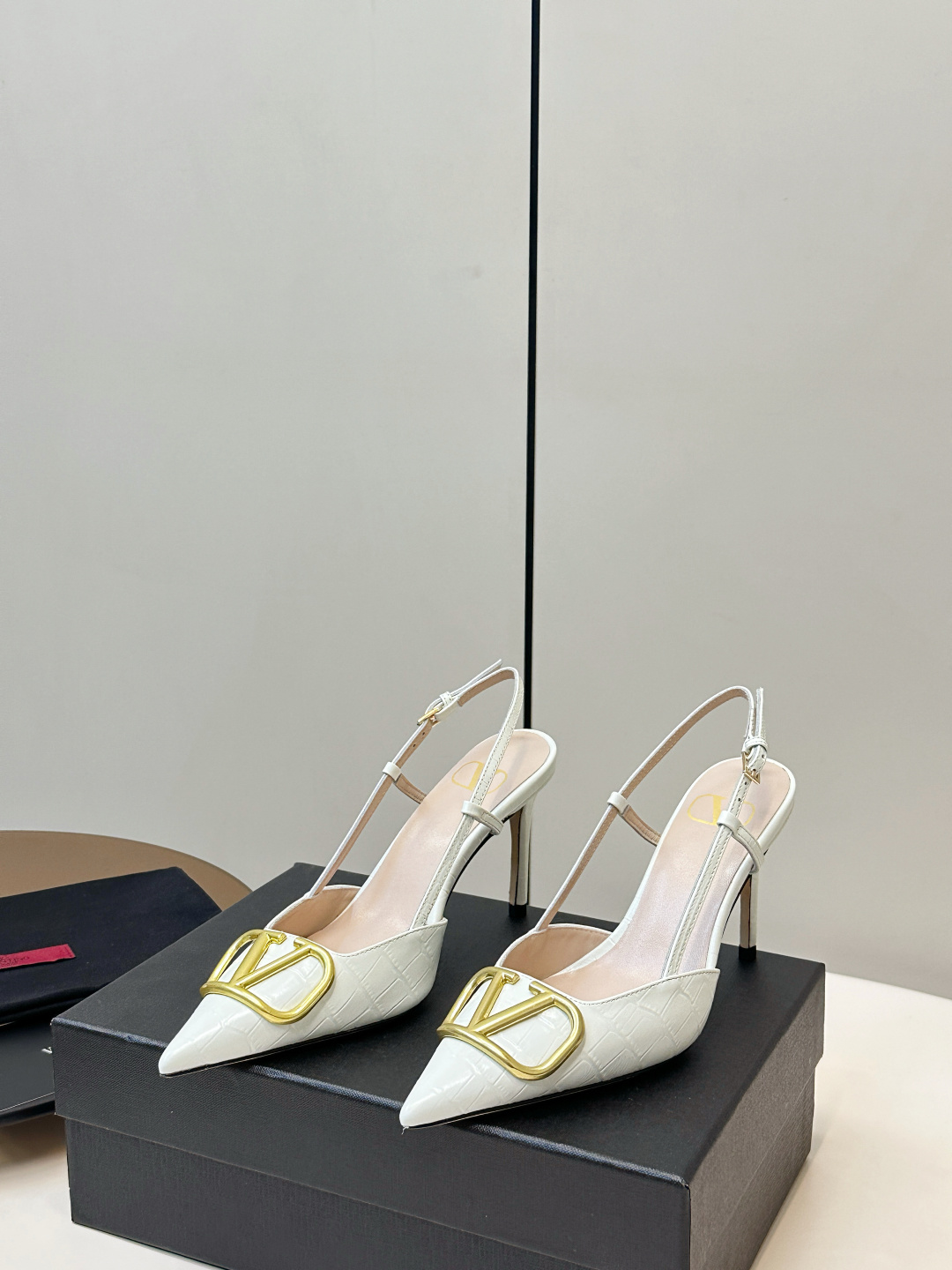 Valentino ​​Valentino｜华伦天奴VLogo Signature系列高跟鞋