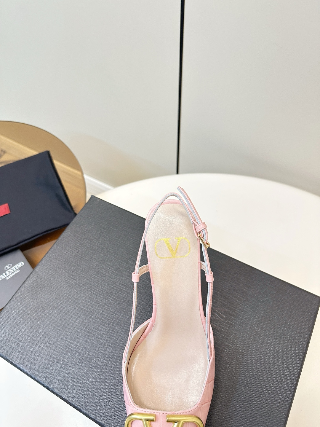 Valentino ​​Valentino｜华伦天奴VLogo Signature系列高跟鞋