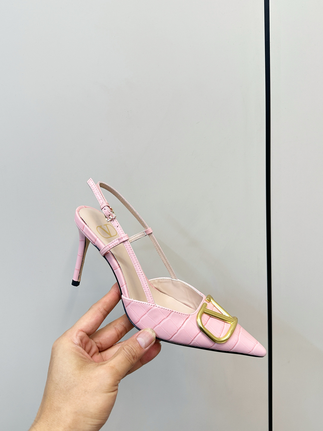 Valentino ​​Valentino｜华伦天奴VLogo Signature系列高跟鞋