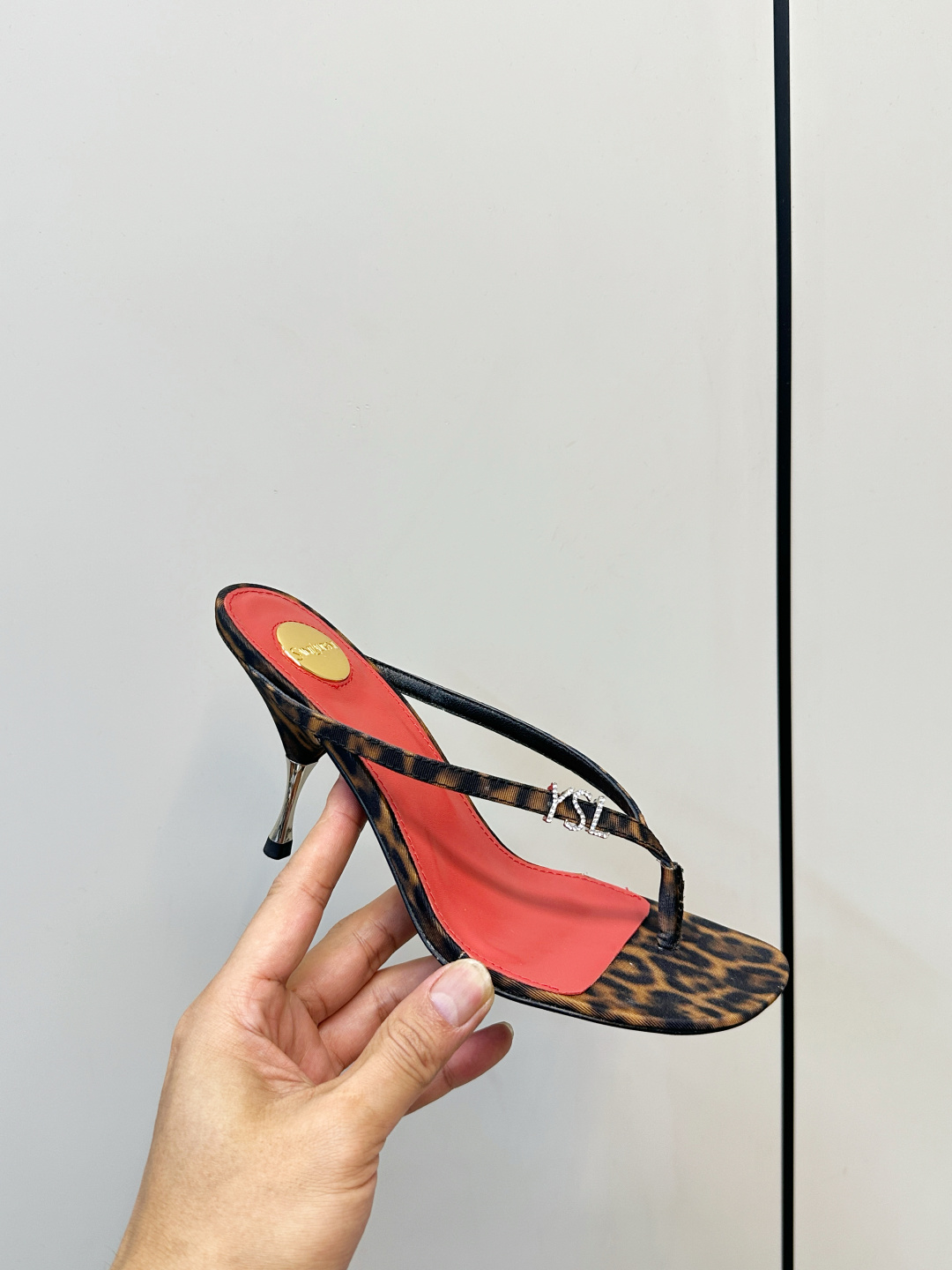 Saint Laurent SAINT LAURENT｜YSL 夹趾高跟凉拖​​
