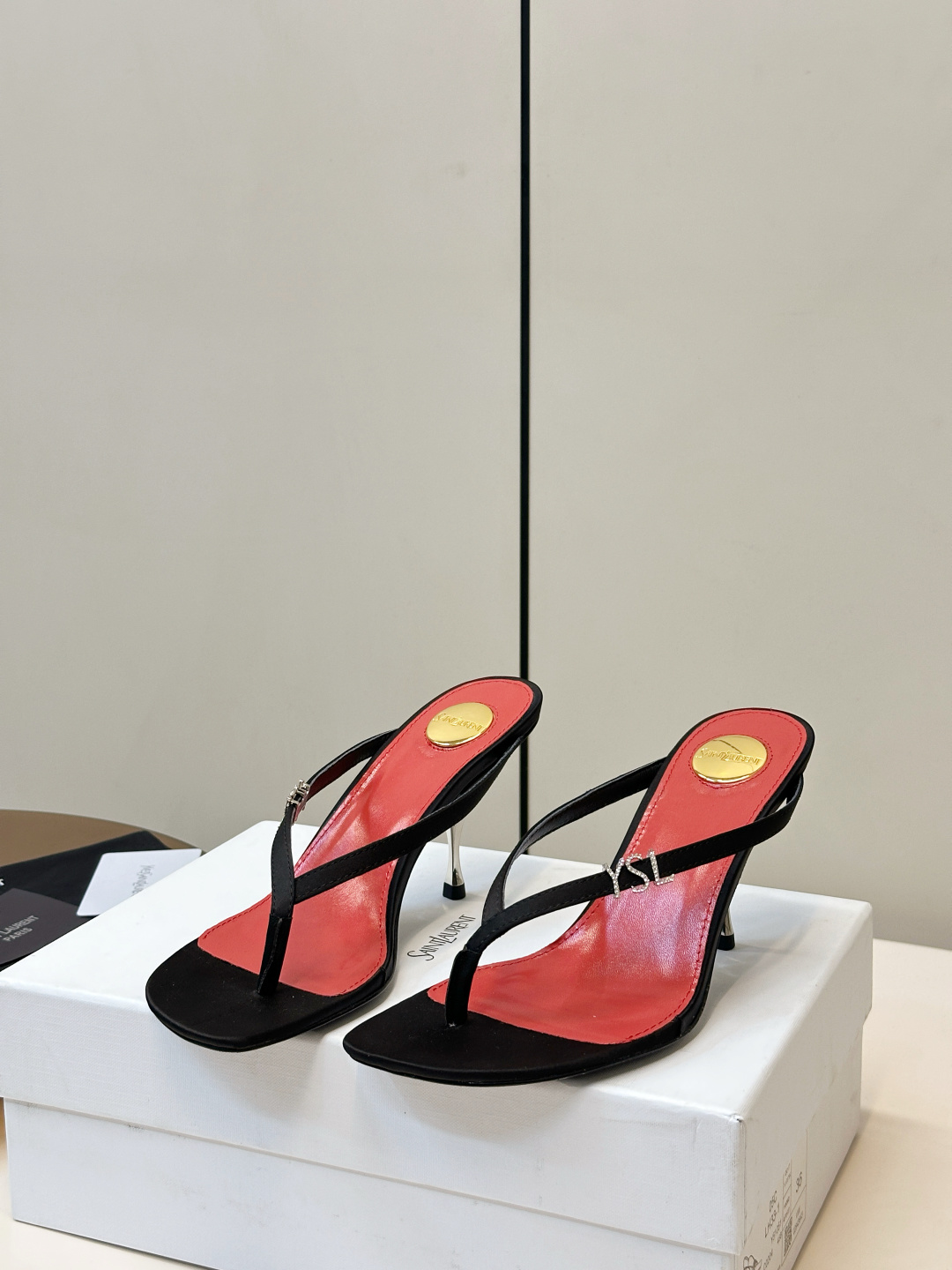 Saint Laurent SAINT LAURENT｜YSL 夹趾高跟凉拖​​