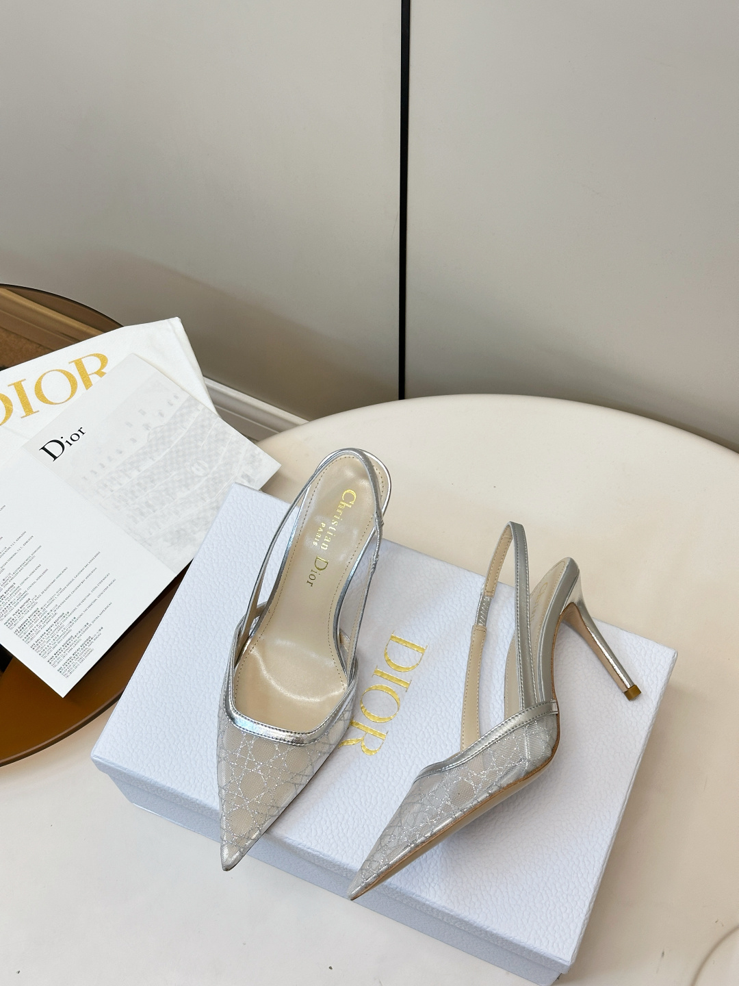 Dior ​​Dior｜迪奥 图腾网纱高跟凉鞋