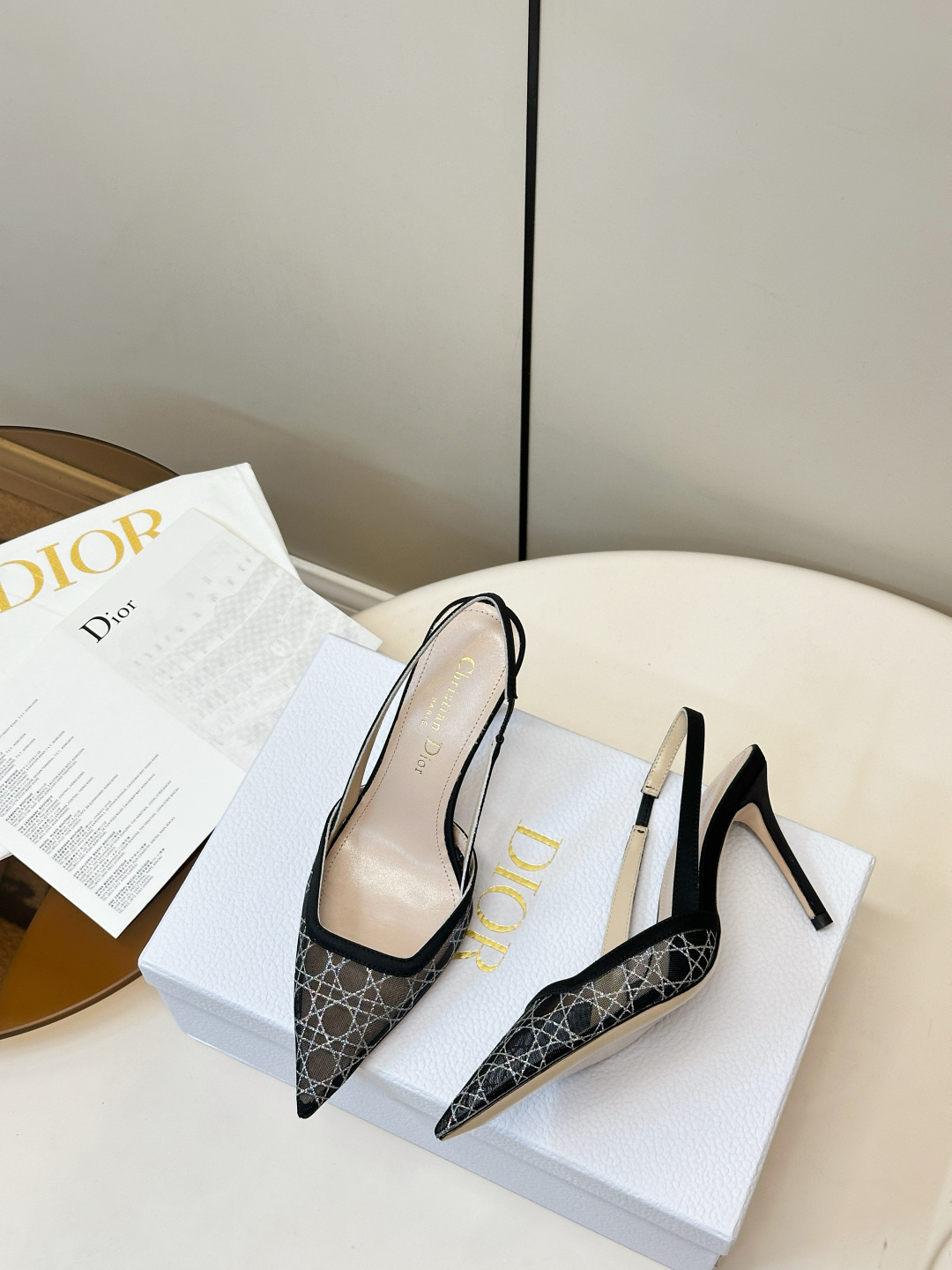 Dior ​​Dior｜迪奥 图腾网纱高跟凉鞋