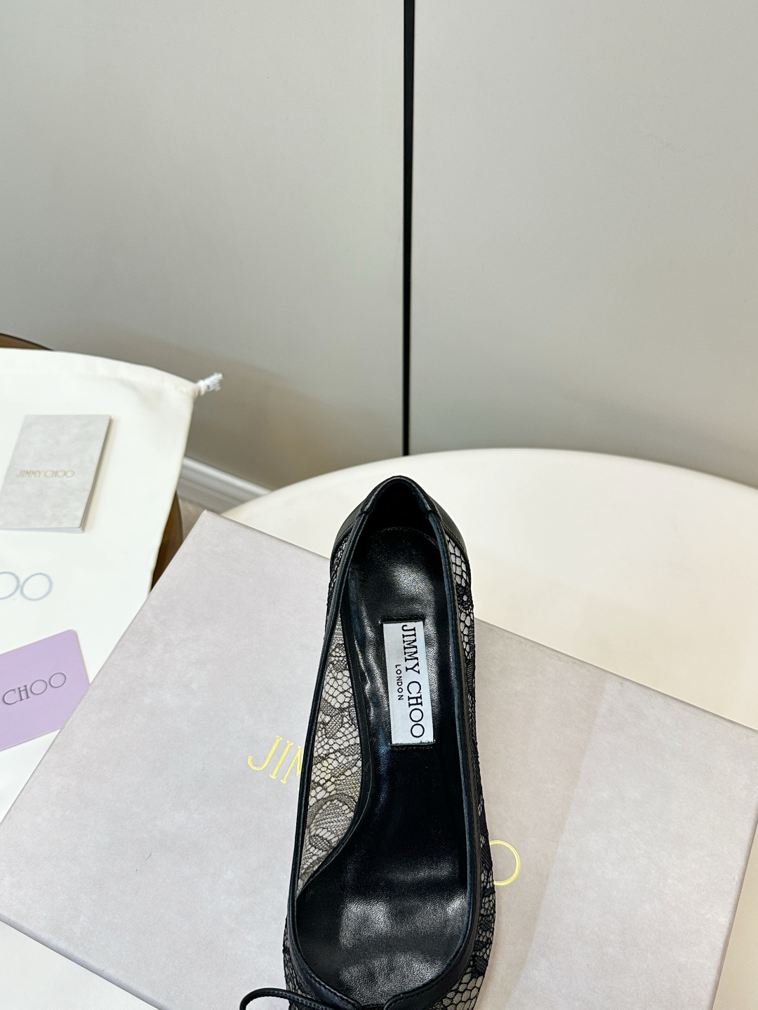 Jimmy Choo ​​Jimmy Choo 蕾丝系带高跟鞋​​
