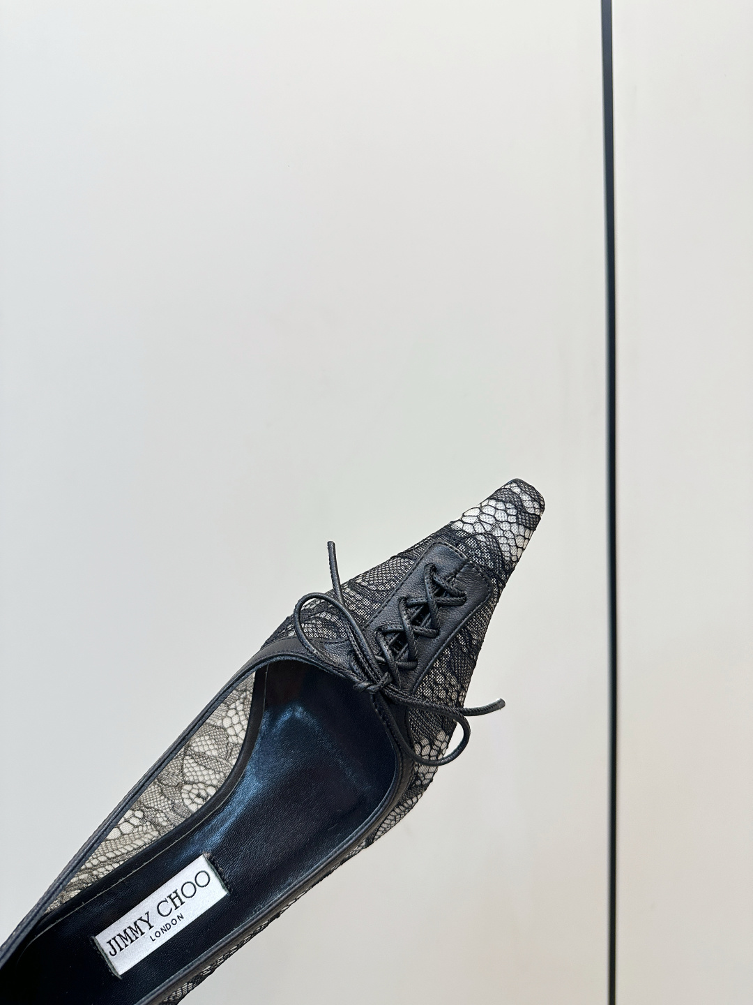 Jimmy Choo ​​Jimmy Choo 蕾丝系带高跟鞋​​