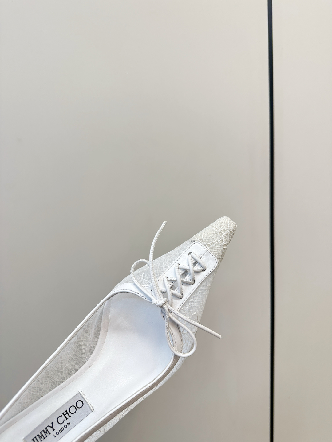 Jimmy Choo ​​Jimmy Choo 蕾丝系带高跟鞋​​
