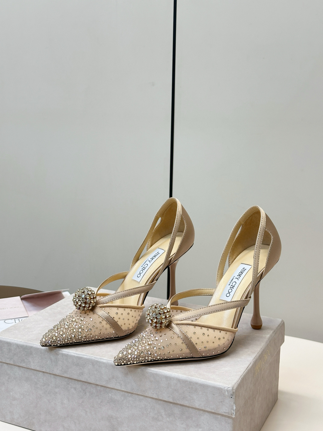 Jimmy Choo ​​Jimmy Choo 网纱烫钻高跟鞋​​
