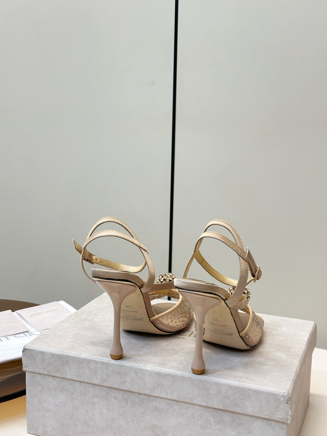 Jimmy Choo ​​Jimmy Choo 网纱烫钻 高跟凉鞋​​