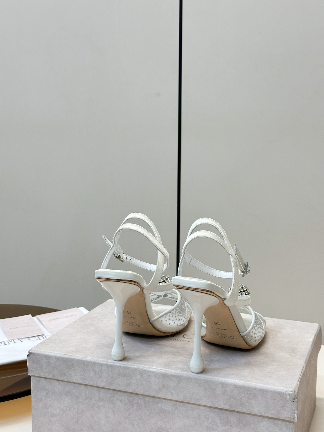 Jimmy Choo ​​Jimmy Choo 网纱烫钻 高跟凉鞋​​
