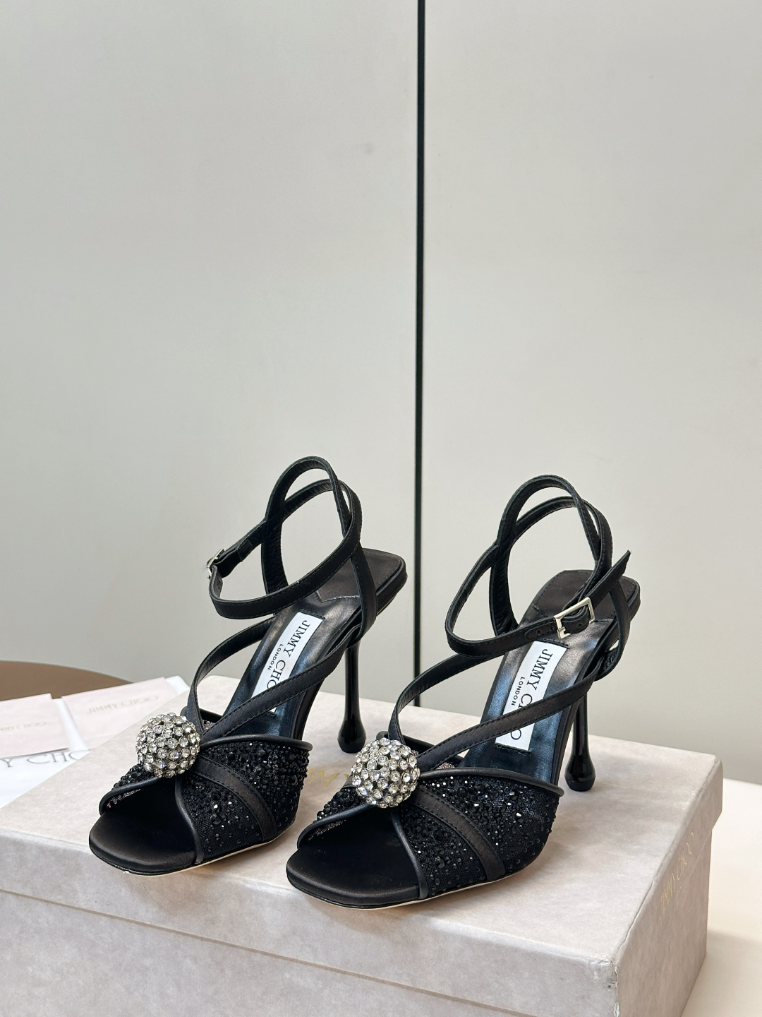 Jimmy Choo ​​Jimmy Choo 网纱烫钻 高跟凉鞋​​