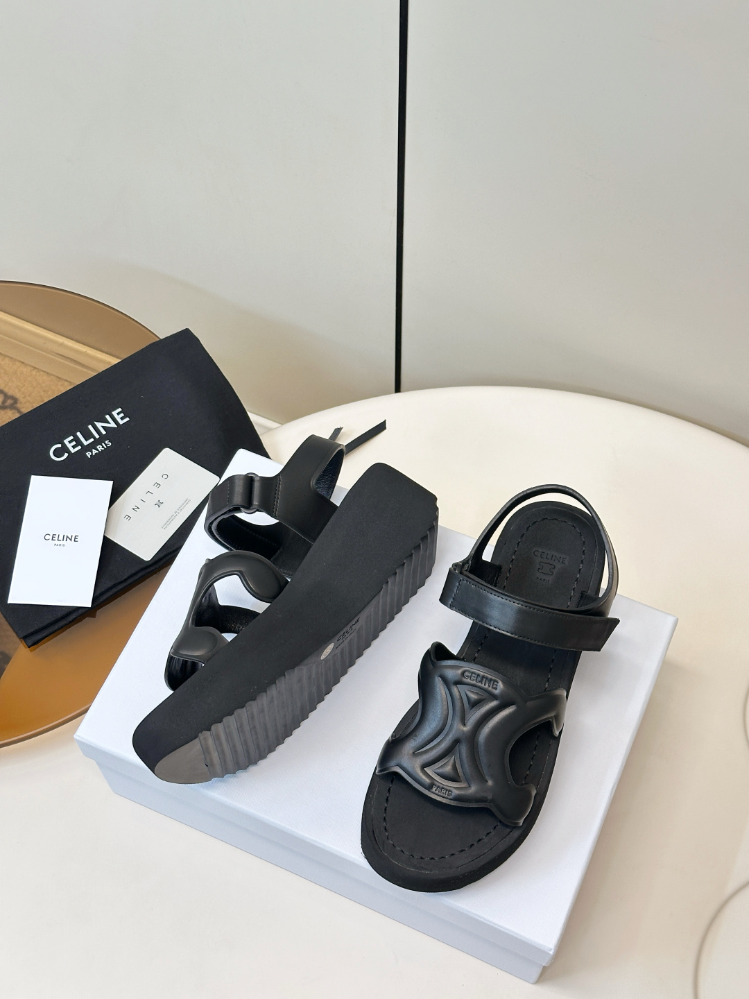 Celine CELINE 凯旋门厚底魔术贴凉鞋