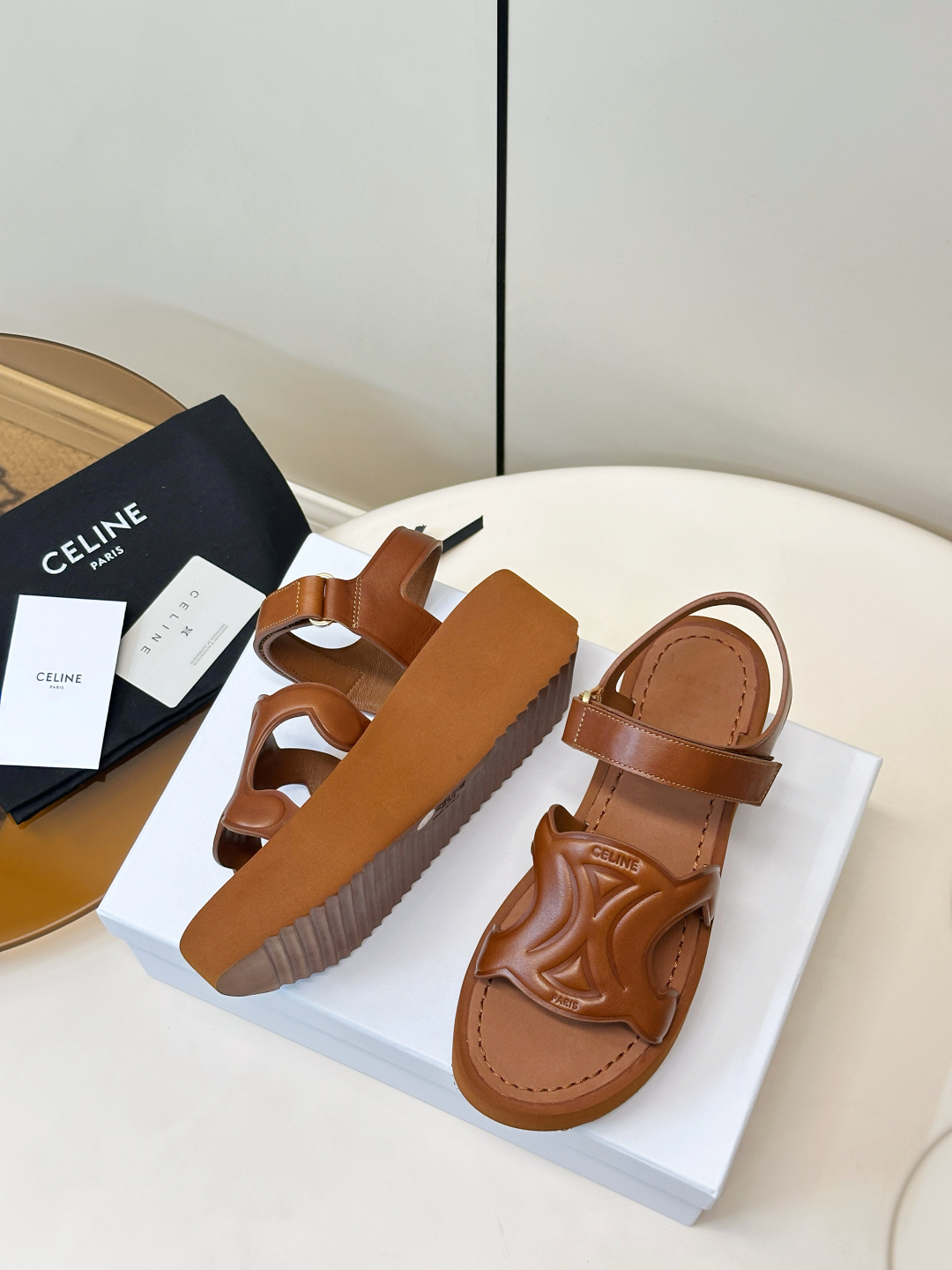 Celine CELINE 凯旋门厚底魔术贴凉鞋