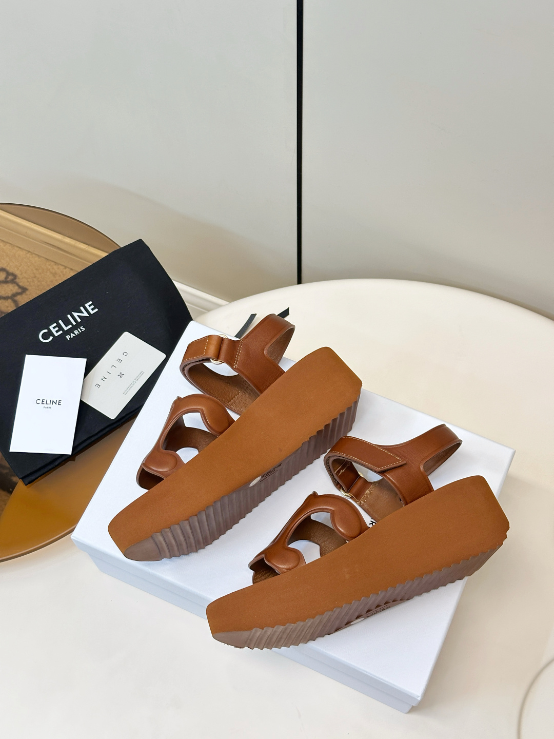 Celine CELINE 凯旋门厚底魔术贴凉鞋