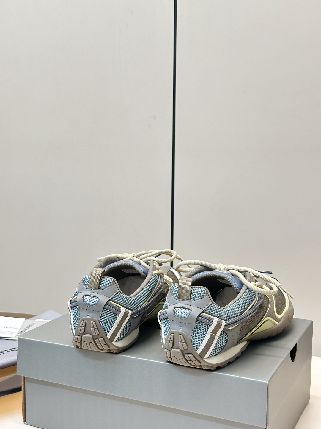 Designer Sneakers