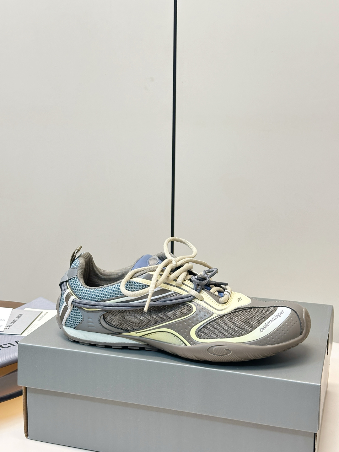 Designer Sneakers