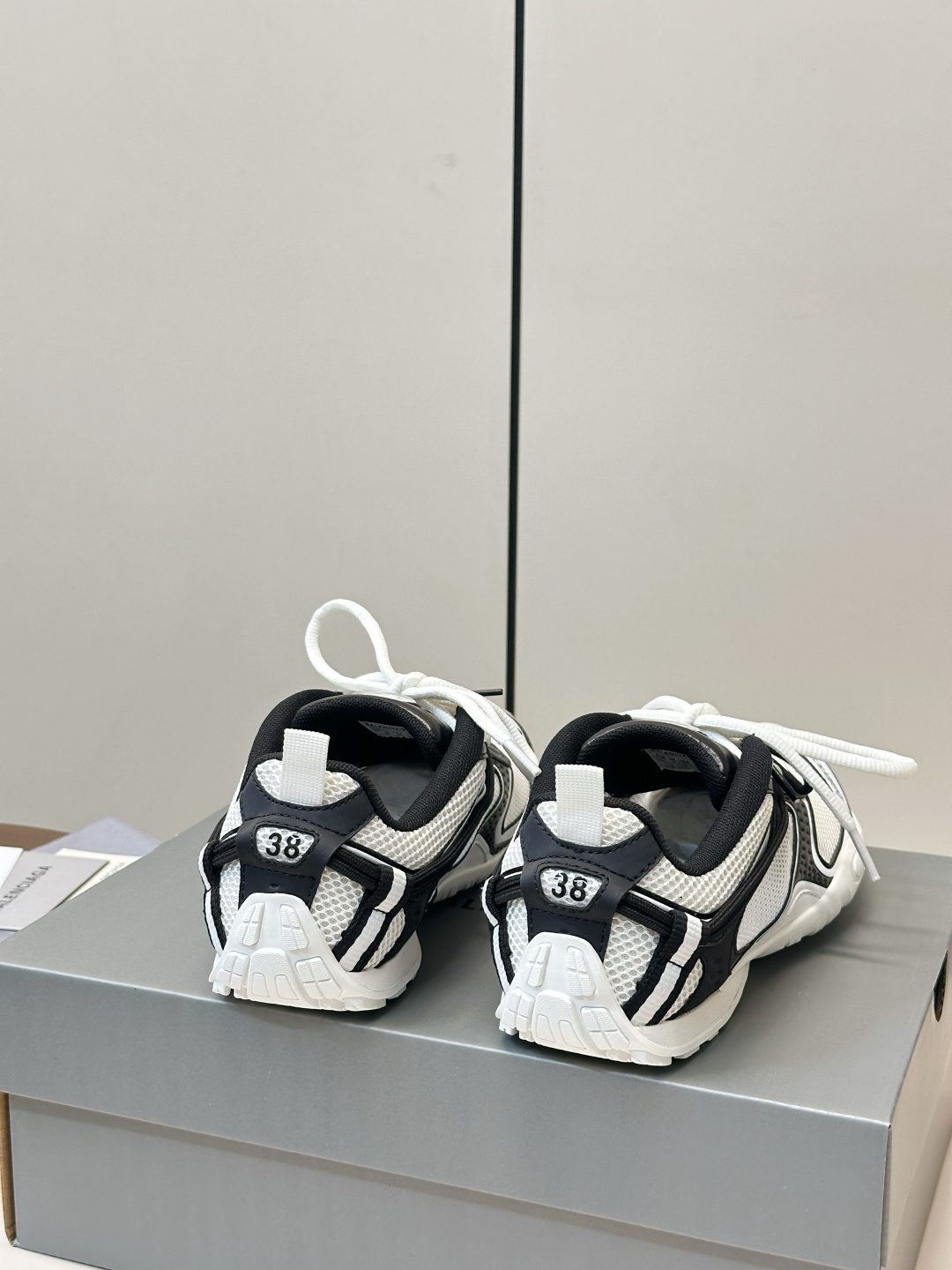 Designer Sneakers
