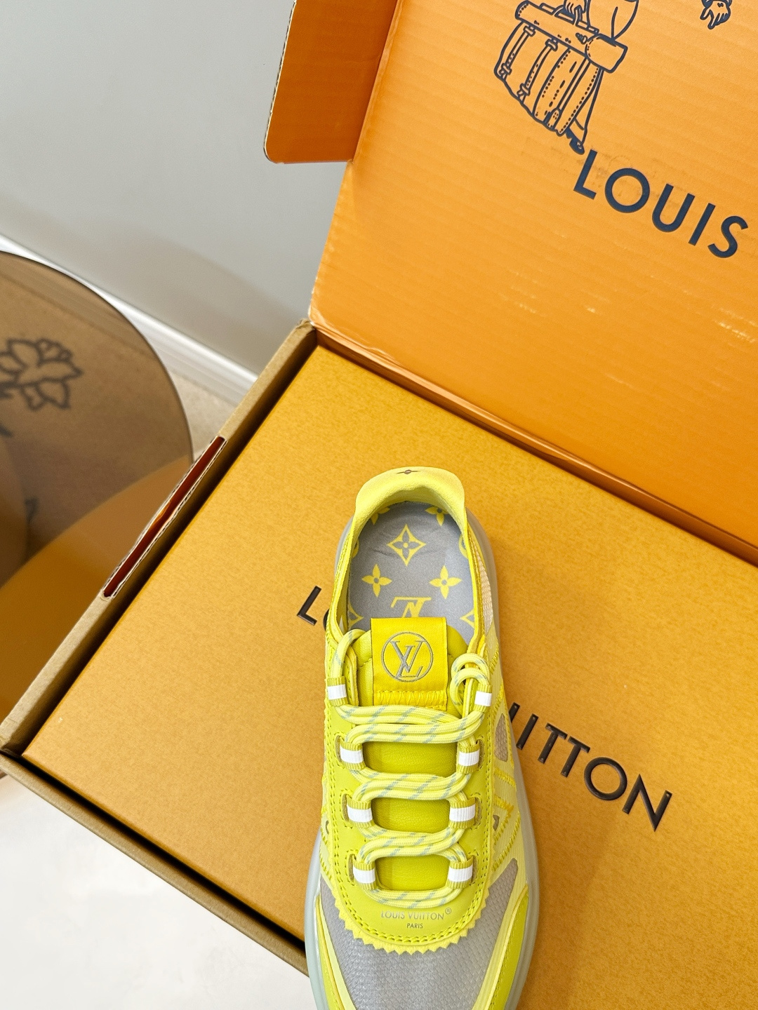 Louis Vuitton Sneakers
