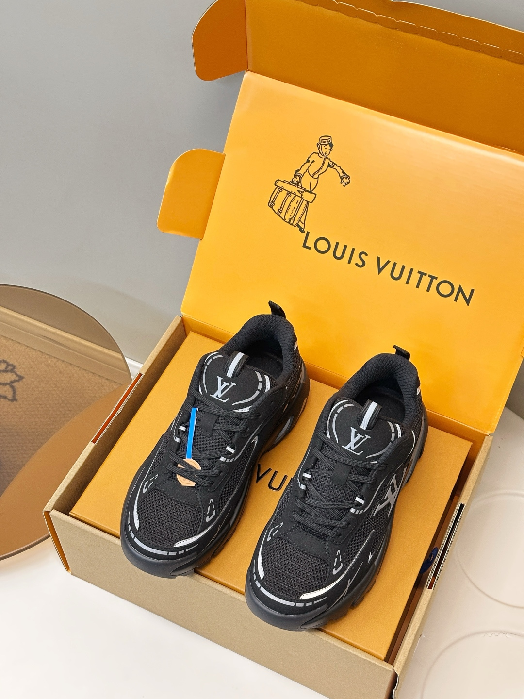 Louis Vuitton Sneakers